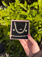 Eternal Blossom Yonca Takı Seti | Belvora Luxe