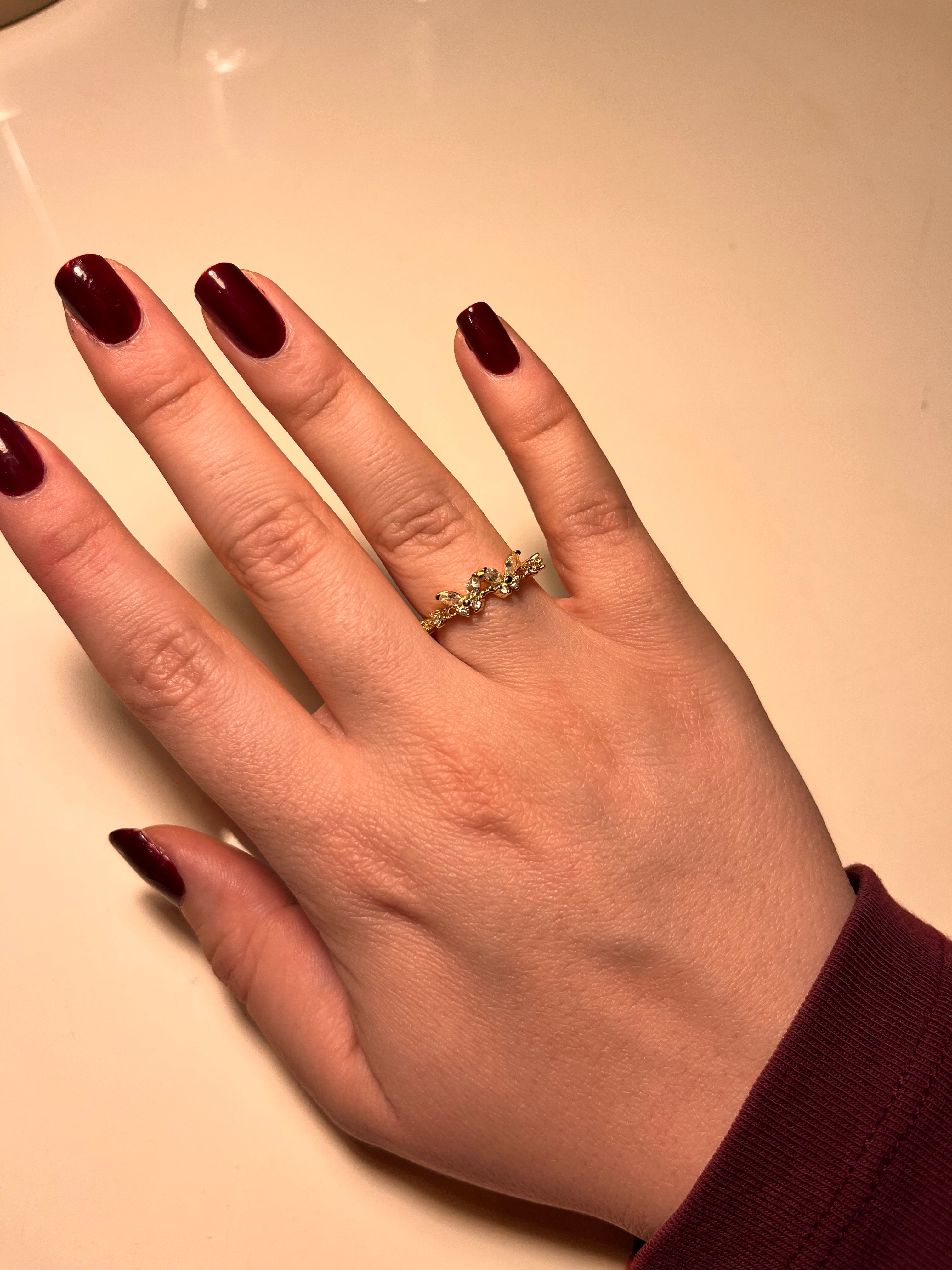 Eira Butterfly Taşlı İnce Yüzük | Belvora Luxe